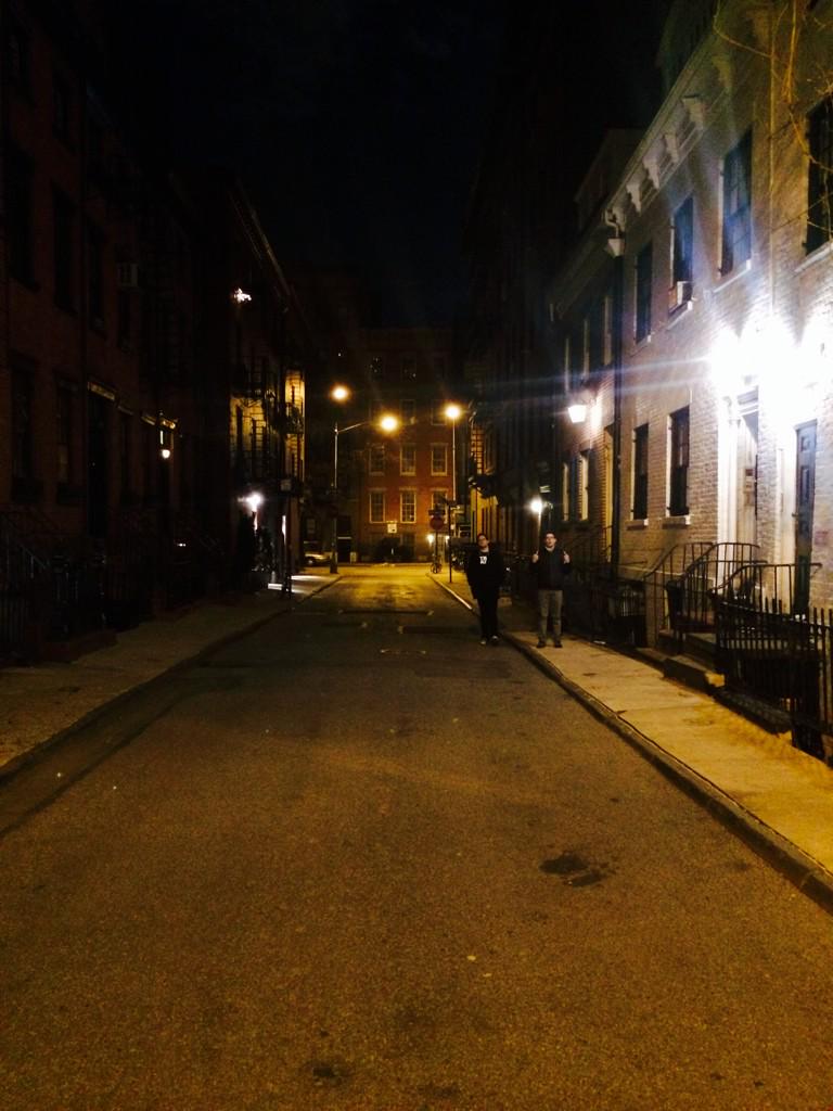 natandalex's tweet photo. Back in NY. SNL was awesome. Michael Keaton was amazing. Hilarious. ***Alex*** http://t.co/nCgImSDO5V