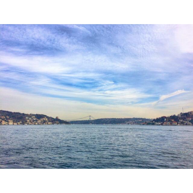 SunsetGrillBar's tweet photo. İyi pazarlar! ☀️⛅️🌊 #sunsetgrillbar #istanbul #bosphorus #sunday #funday http://t.co/wZHtjbMvo0
