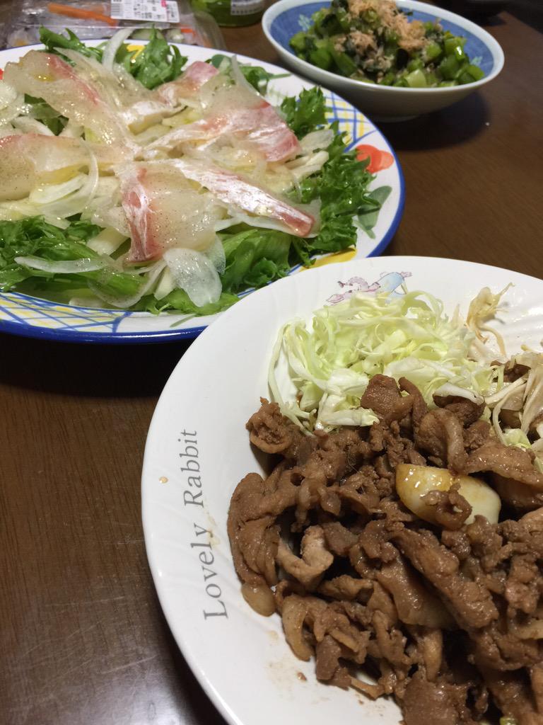 酔い処もくれん 今日はベルのメンバーに食べて頂いたトンテキタレの焼肉とカルパッチョ Http T Co Yaogftxzjq