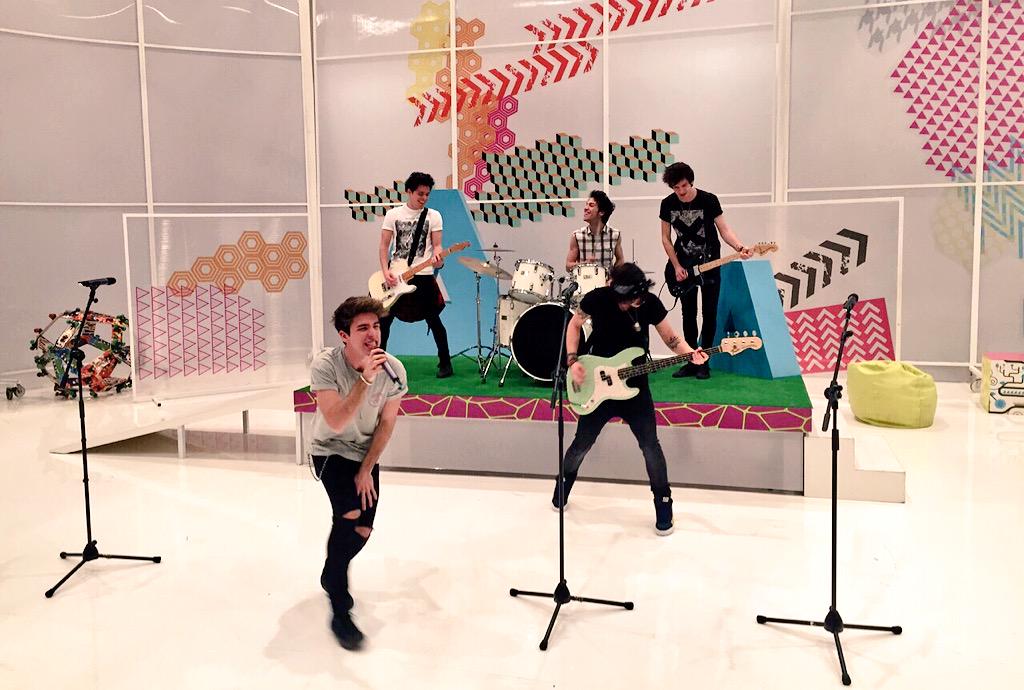 Fiver_Music's tweet photo. Yeeeeh! Hoy a las 12:15 estamos en el #Tags de @tv3cat con @palauJosep, @aidadesarraga &amp; @SandraaMorales! Let's go!😁👏 http://t.co/2u6NIq5ybw