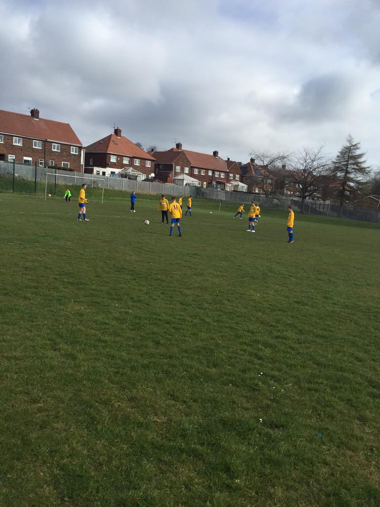 LynchCommunity's tweet photo. Were here watching our team Velocity before heading over to the Stadium of Light http://t.co/peHS0T5FuJ