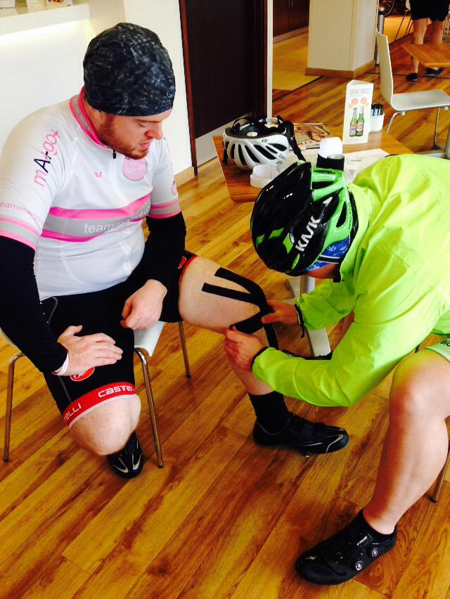 CyclingDBC's tweet photo. For those of you who have been asking, THAT'S why they call him The Doctor. http://t.co/YYOWVDFJv1