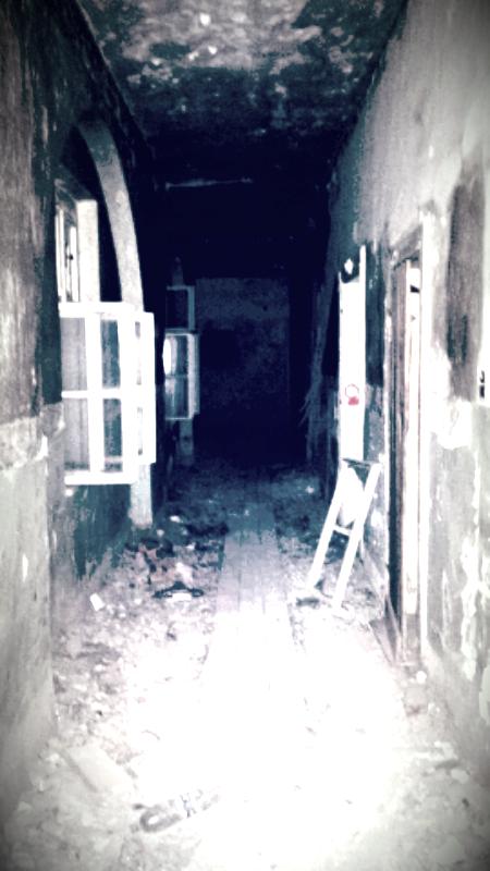 GhostEvidence's tweet photo. This is the most creepy place where we were! 
Toto je najstrasidelnejsie miesto v akom sme kedy boli! http://t.co/lwNEzfuNRB