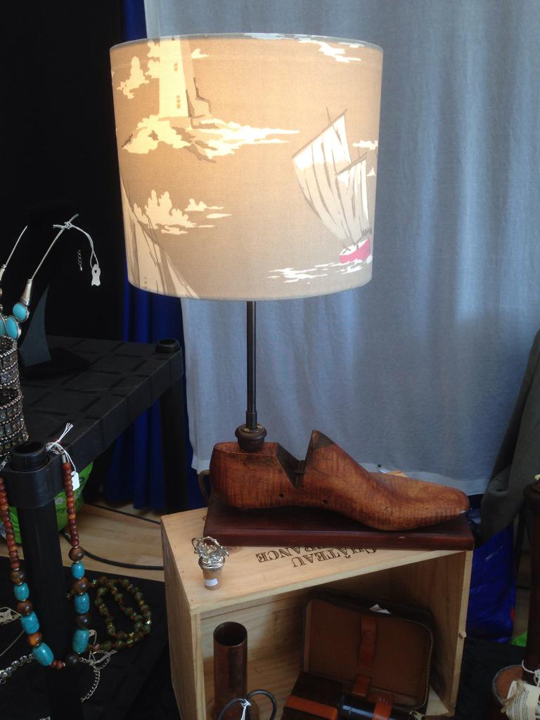 AdvTrading's tweet photo. Lovely sunny vintage fair at the Landmark Theatre ilfracombe happening now! #vintage http://t.co/KtUPFRksLV