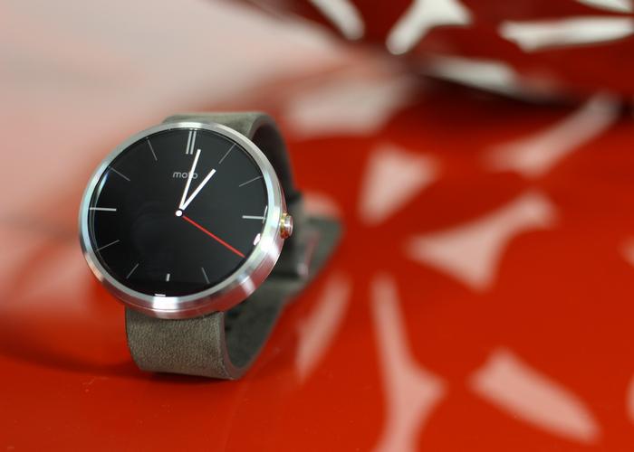 AFBtech's tweet photo. Motorola está probando un dispositivo con nombre en clave Smelt, ¿sucesor del Moto 360? http://t.co/stCkYEUQ9o http://t.co/nOs8pTD8kE