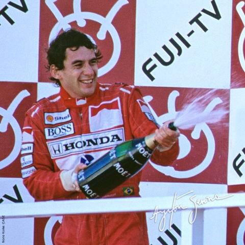 @ayale7 @diggydumptruck RT @F1_AyrtonSenna: Happy Easter!! 🐣🐰💐 #RememberAyrton #Senna
