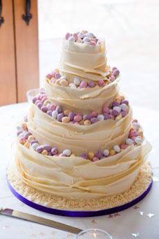 Amazing Easter wedding cake anyone? W~U x