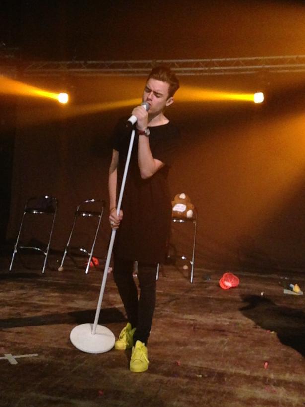 DANIIQUEX_'s tweet photo. @officialdioni http://t.co/g2mJzH1X74
