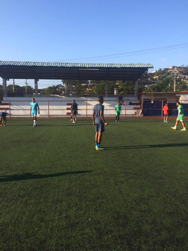sportingsmfc's tweet photo. Buenos días, aquí imágenes del entreno de hoy que realiza el SportingSM preparándose para la próxima jornada! http://t.co/lwTVj3uSFq