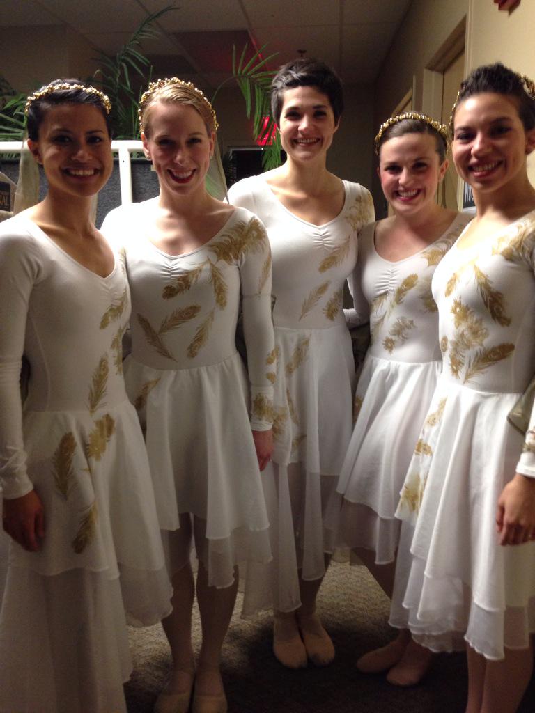 Sunrise service @ChurchoftheRez! Watch the live stream @ rezonline.org at 11am CST!