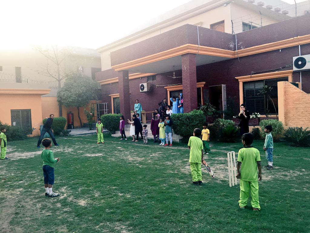 JAfridi10's tweet photo. Ghar Orphan's residence privilege to be amongst these #brightendaytrust #lahore http://t.co/WdGG7kenm6