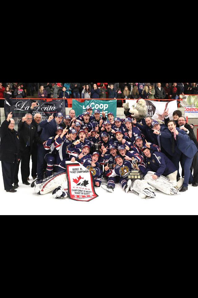 Wake up like a champion is the best feeling you can have!!🏆 #jimmy #grenadz #dinasty #champs