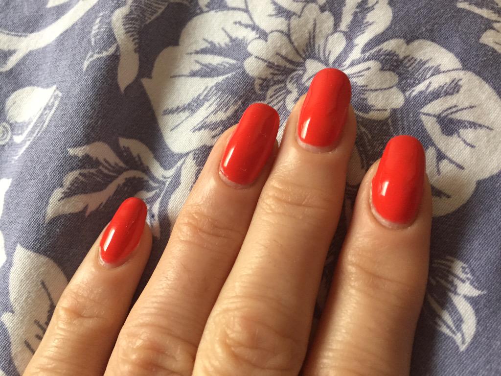 Libertenails's tweet photo. Two week old #Gelish #TigerBlossom
#IBXREPAIR applied pre Gelish to assist strength and lesson damage to nail http://t.co/tBzoQ7NHYM