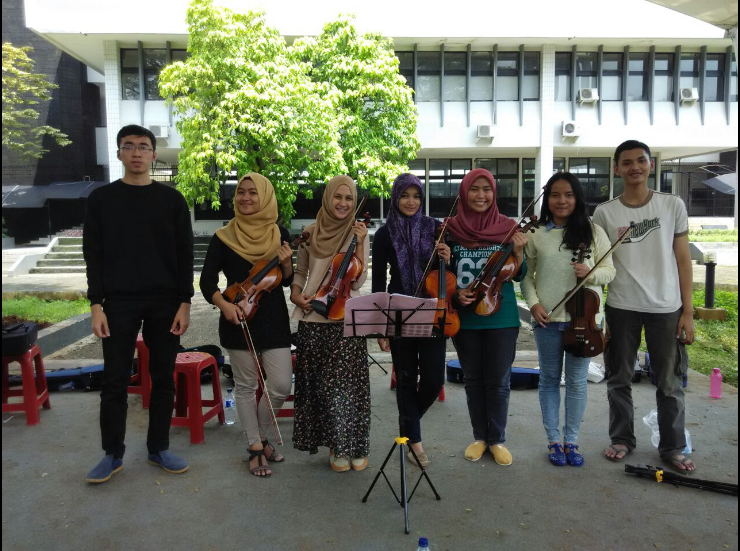 smcstan's tweet photo. halo stannnnerrrrsss :D update klinik biola hari ini. kece badaaaiii http://t.co/w7lRHWTsVy