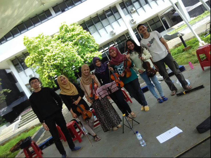 smcstan's tweet photo. halo stannnnerrrrsss :D update klinik biola hari ini. kece badaaaiii http://t.co/w7lRHWTsVy