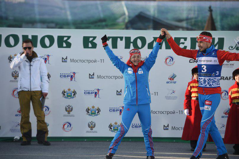russianbiathlon's tweet photo. Россияне Антон Шипулин и Екатерина Юрлова стали победителями "Гонки чемпионов-2015"! http://t.co/cUxBrsngPY http://t.co/q4niAbqvcM