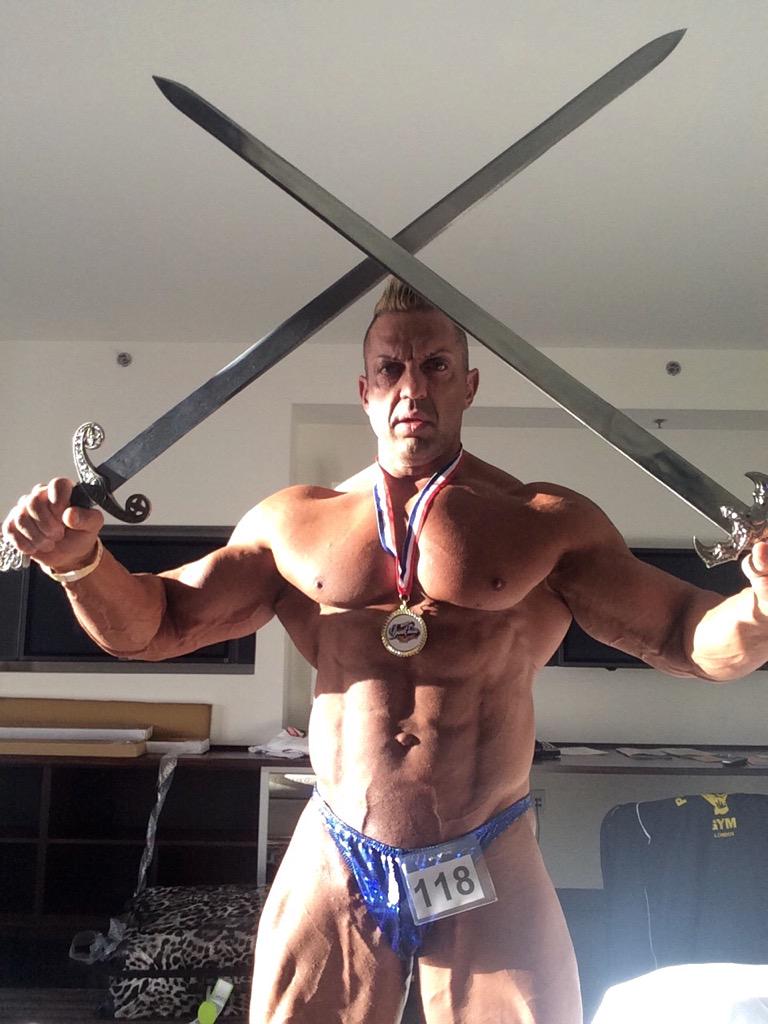 mrcypruszak's tweet photo. Silver wear from Jay Cutler Classic show! http://t.co/jDmvDrMt44