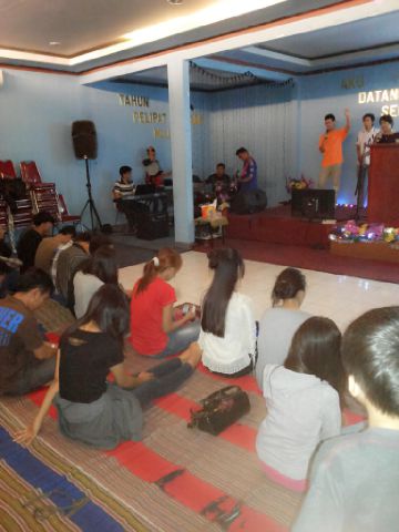 Thank's Jesus for today. Worship Leader at GBI MUNCUL (<a href="/YouthGIC/">Grow In Christ</a> ) Godbless me Always :)
