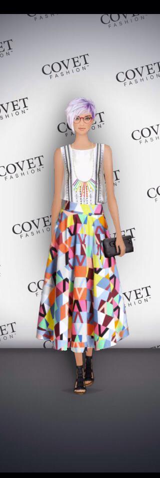 DissolvedKing's tweet image. So, if you have this game you should look and like my outfits bit.ly/1eVwpy6