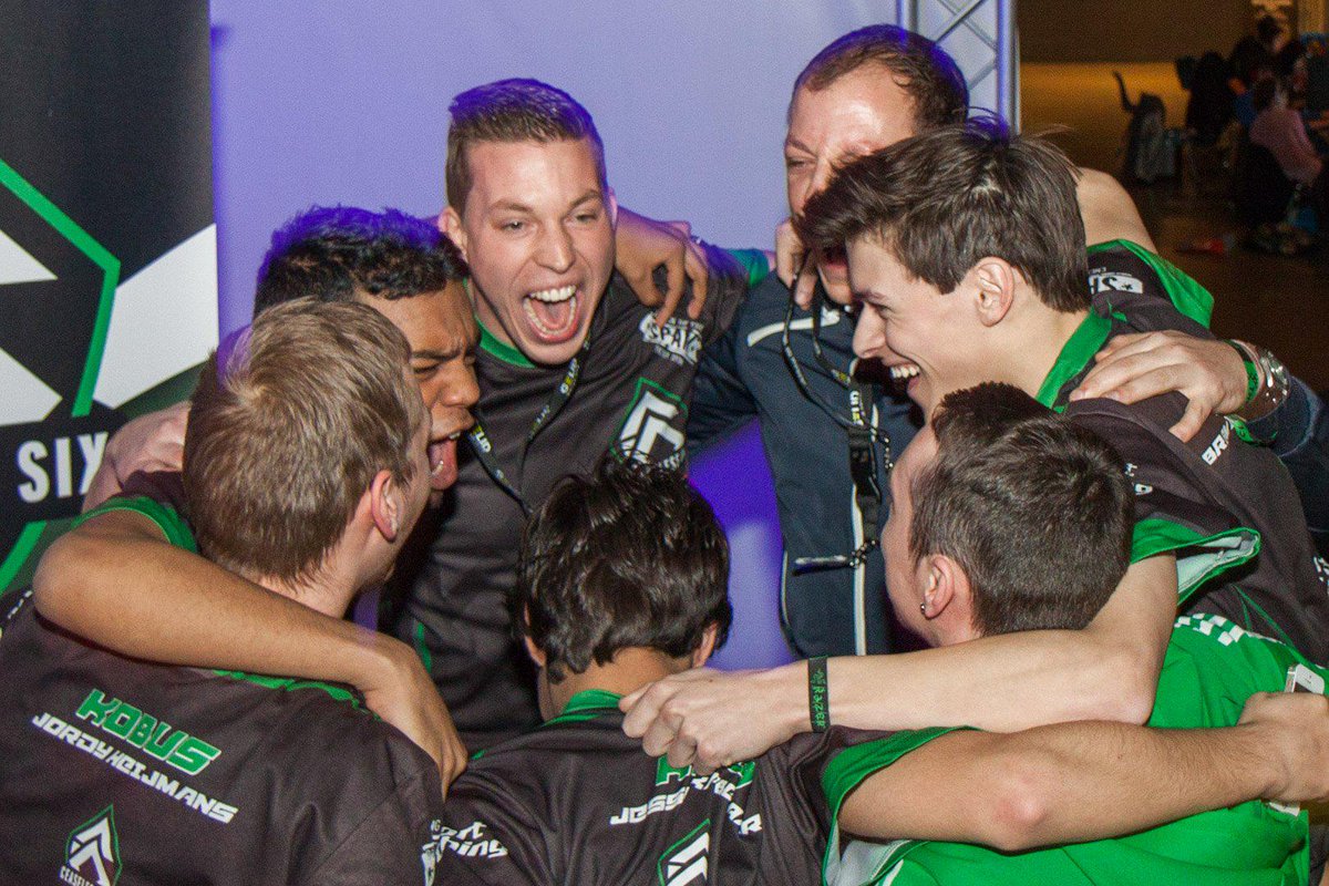 ceaseless6's tweet photo. Ceaseless Six CS:GO team won the Grand Final The Party 13! http://t.co/mJ4pmxTXpN