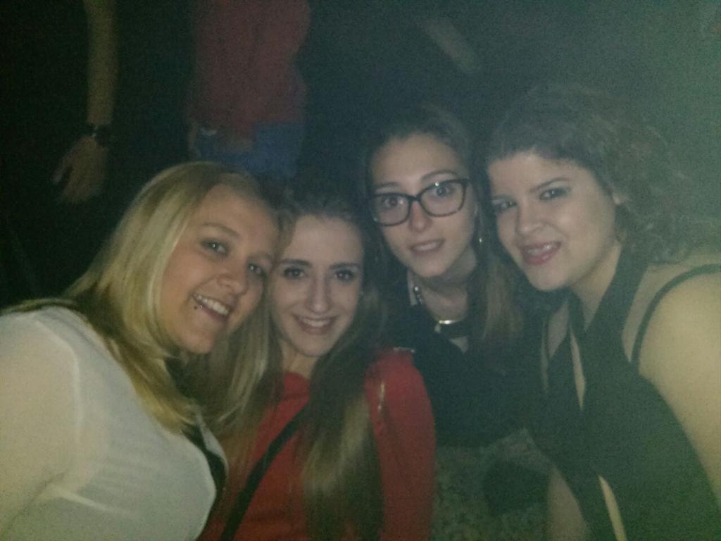 Kiara_FS's tweet photo. Pascua ❤ #Bacarra&amp;Falkata http://t.co/4ljOhhc9YA