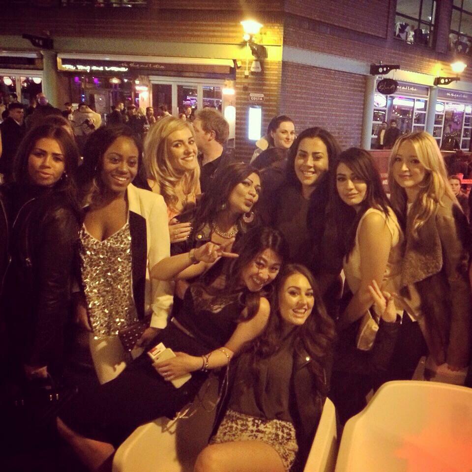 sunijade's tweet photo. Amazing night yesterday with my #BBFam #Birmingham #SelfridgesCrew #BrindleyPlace http://t.co/9AvEd5NLPA
