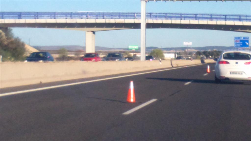 aaronskim9's tweet image. Después del 9 a 1 arbeloa sigue corriendo la banda izquierda @Castaro2 @rubenlopsn @alexyquemas