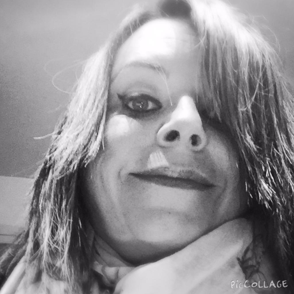 HeaderMack's tweet image. 