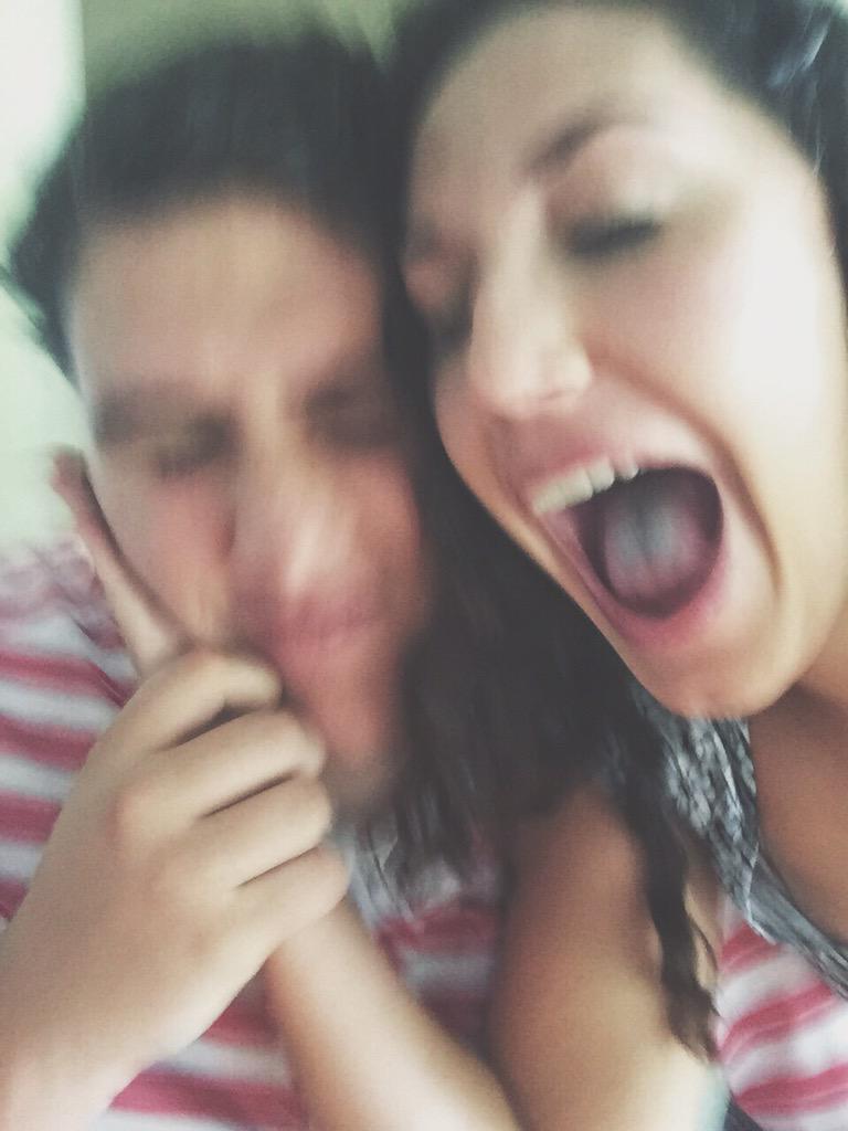 sydniecason15's tweet photo. happy easter from ur fav sibs 😛💐🐰 #esavage http://t.co/NFphjlVCr7
