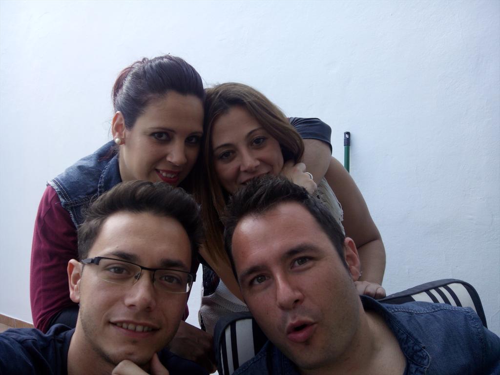 eli29th's tweet photo. Estamos tan agustitooo!!!,con @Visthor, @GeniBorrego y@JLMurei http://t.co/iXLXCQBI02