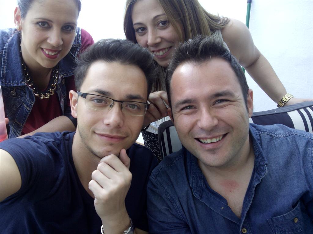 eli29th's tweet photo. Estamos tan agustitooo!!!,con @Visthor, @GeniBorrego y@JLMurei http://t.co/iXLXCQBI02