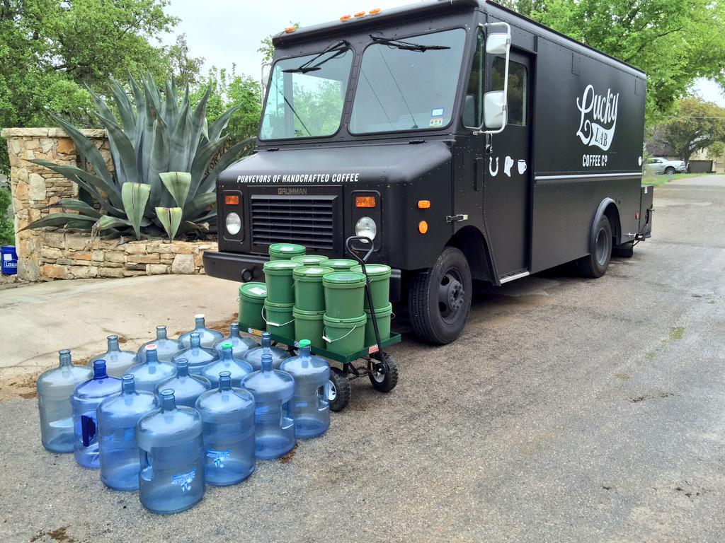 LuckyLabATX's tweet image. Four days and 40 lbs of brewed and pulled Third Coast Coffee (@roastedbyjoe) from the @RTantiquesTX event.