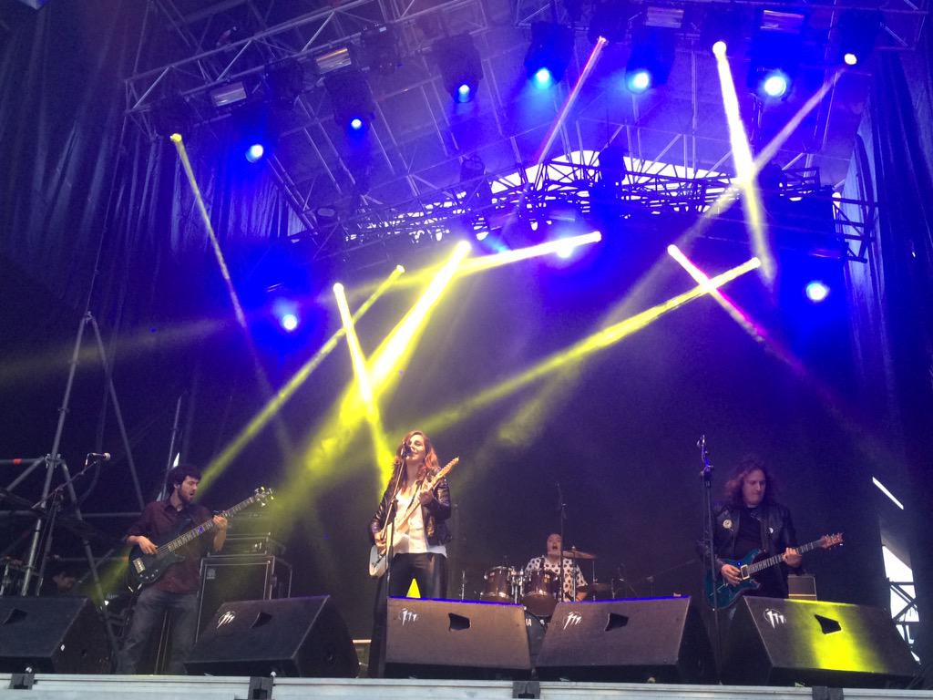 FestivalesInfo's tweet photo. Hola @AraMusaMusica! Te vemos en el #EscenarioMasters @SanSanFestival #FestinfoSAN #AraMusa #SanSanFestival2015 http://t.co/VcRNp3H7yR