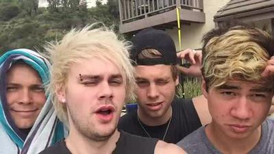 IAmAFringe's tweet photo. http://t.co/wxGjXeiuDW Watch on Fahlo: http://t.co/TdpJWG6gfW