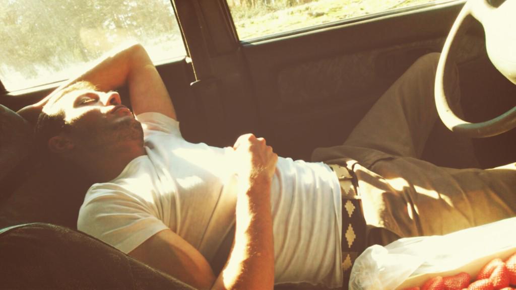 borjadebenito22's tweet photo. Vaya tarde de resaca me metido http://t.co/uoZi21C7ue