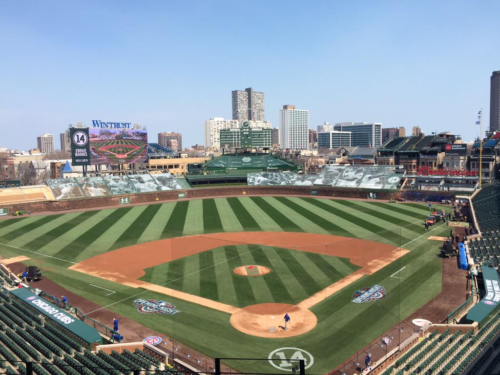 CB2RdwGUoAAJdvH.jpg:large