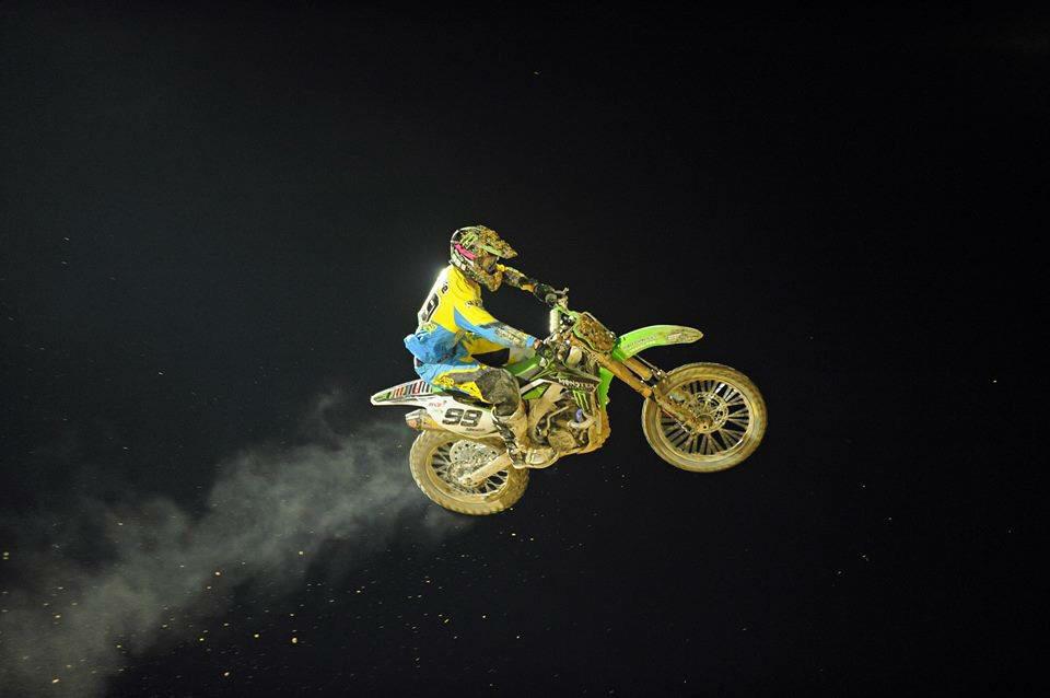 muc_off's tweet photo. 3 out of 3 wins for the @DixonRacingTeam we're pumped to hit the Winchester GP! Who's coming?! http://t.co/ZADerwnXry