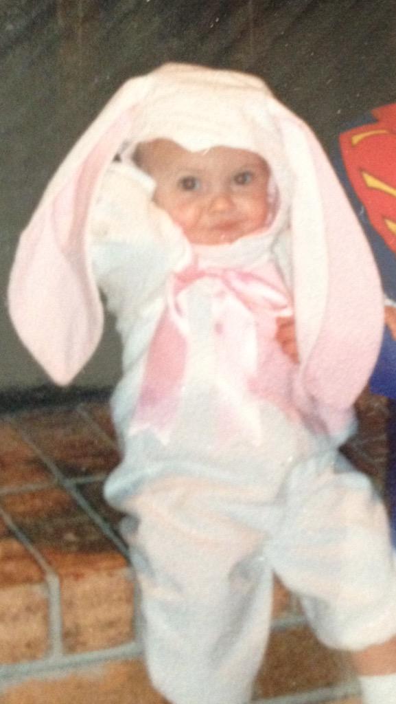 tylercouch18's tweet photo. Happy Easter from 6 month old @kelscouch and the rest of the Couch family #🐰 http://t.co/HAcCqOGpxb