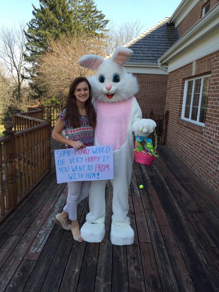 kwaslawski15's tweet photo. I'm going to prom with the Easter bunny!! π°#JustAskedSCN http://t.co/0d7vU1xVCv