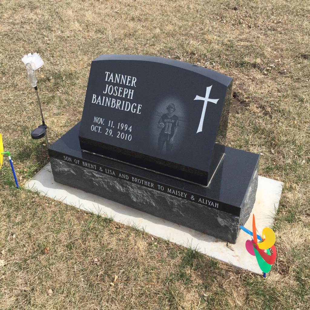 maiz32's tweet photo. Happy Easter Tanner! We all love and miss you!! ❤️ #NeverForget http://t.co/LUdyTzEhHi