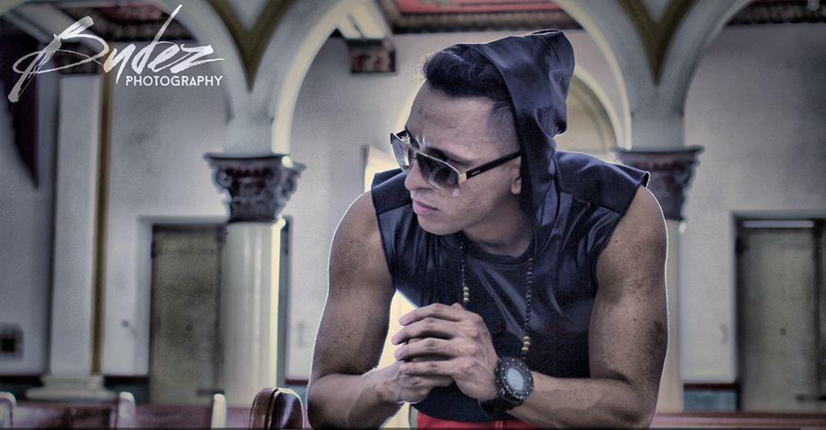 la777radio's tweet photo. Seguimos Al Aire En @Mix1039 hasta las 6:00 pm de #maratonmix #ElSonidoDeLaKY PonlaYA!!! http://t.co/deizWhkHVj