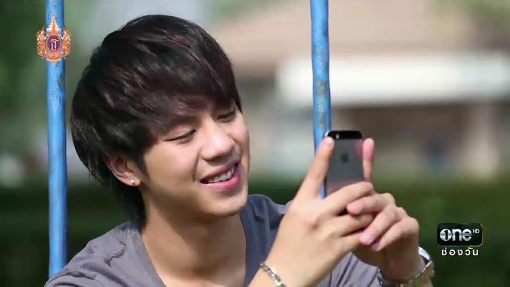 ornvim's tweet photo. ใครยังไม่ได้ดู หรือ อยากดูซ้ำ กดดูกันเลยคร้า http://t.co/54Dlz1wq9v
#graysecret #wifisociety @n_whitewo http://t.co/kcnRtDDBBF