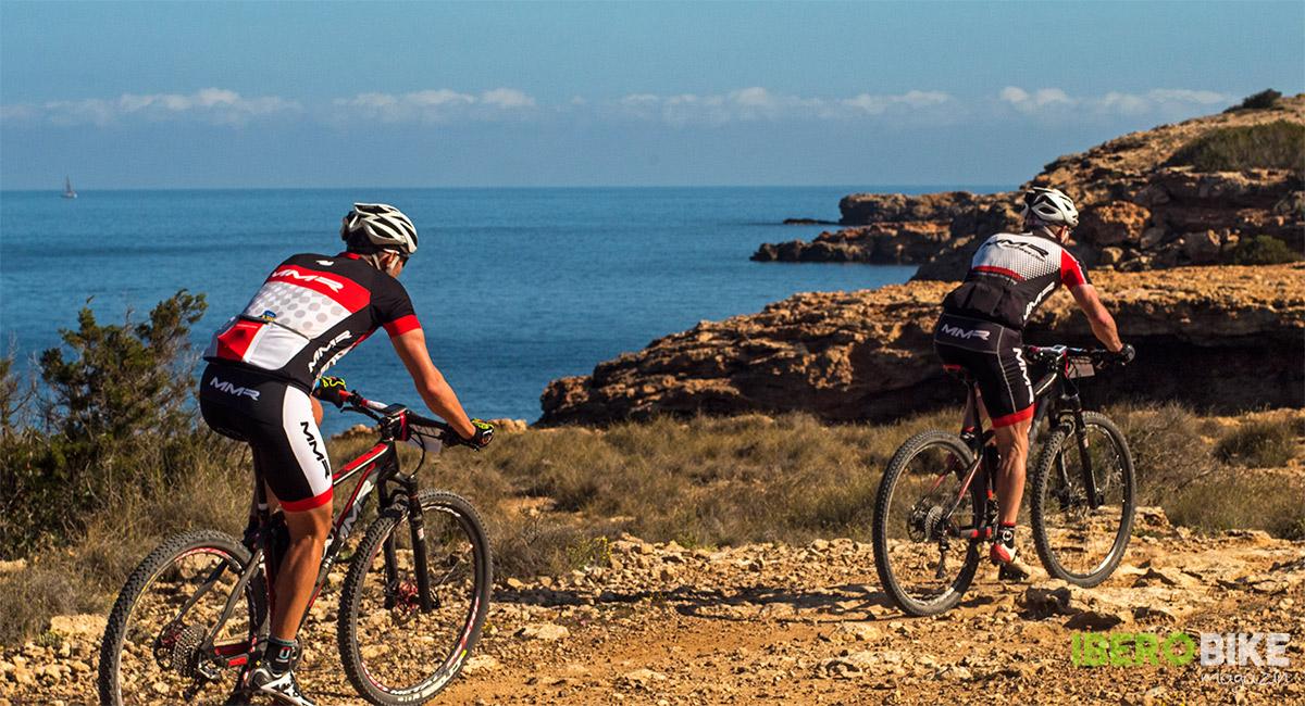 100x100BikeMTB's tweet photo. 3ª etapa Vuelta a Ibiza @MMRBikes con victoria de Pablo Rodríguez. (Vía @iberobike) http://t.co/DSn1kRERq0 http://t.co/49iqgtAd1g