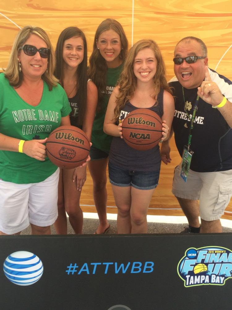jhallam10's tweet photo. #ATTWBB #LetsGoLadyIrish http://t.co/XCiajvTvca
