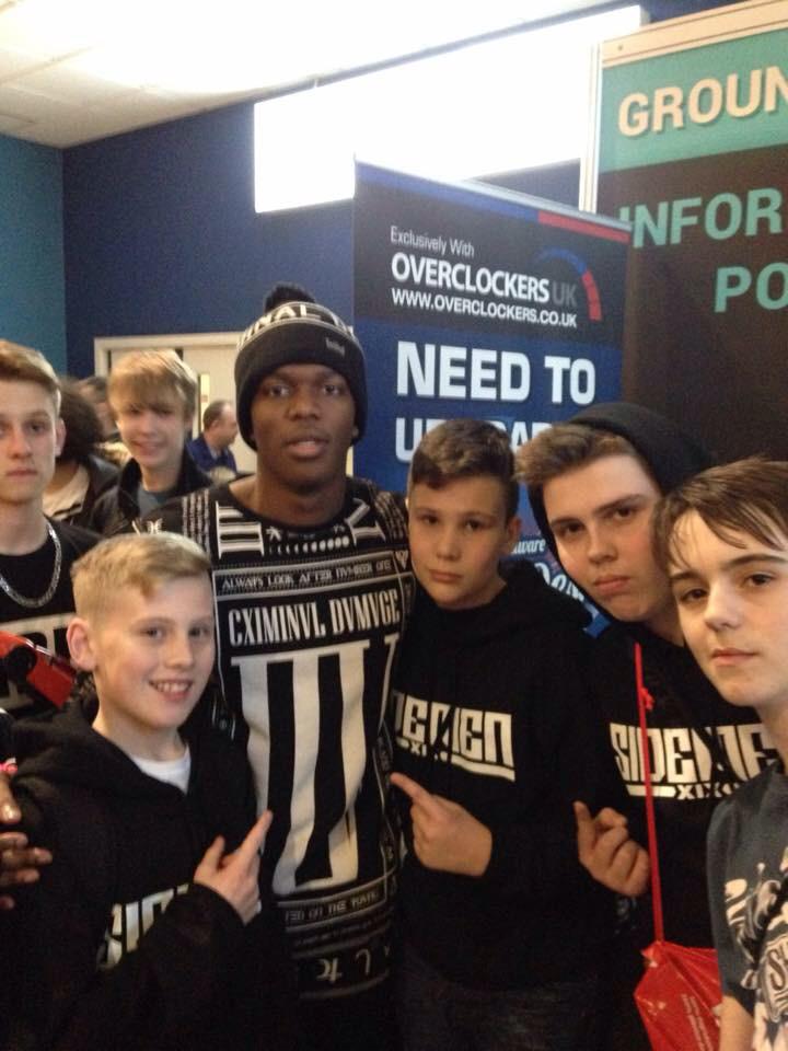 GassonCallum's tweet photo. Also I met @KSIOlajidebt and watched him rap was so much fun thanks for the picture http://t.co/Hqp9kUXfMr