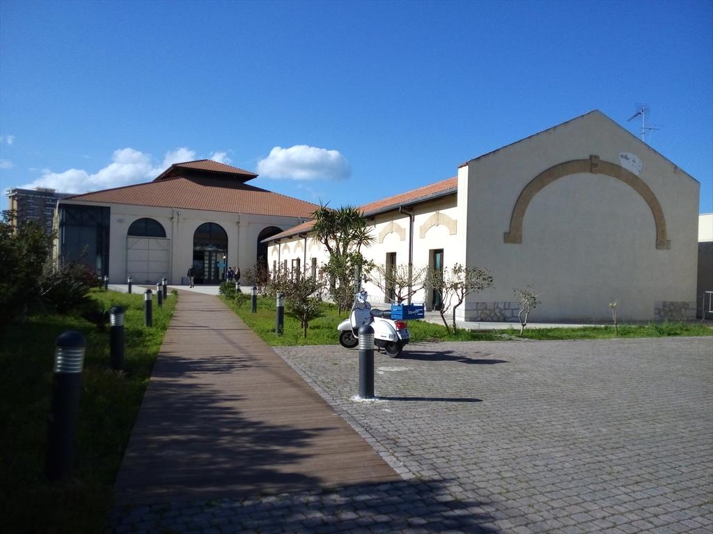 InPalermo's tweet photo. “@InfoSicilyIt: “@GiucaGiovanni: Deposito #Sant'Erasmo #Palermo al suo interno il #MuseodelMare. http://t.co/dqdvi1O1Tv” #InfoSicily”