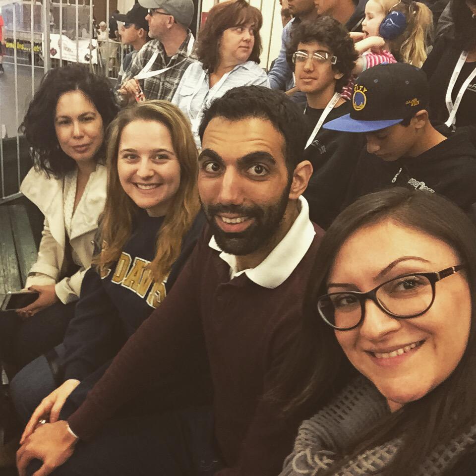 marbisman's tweet image. Best way to spend a Sunday? Robot fight! #robotics #robofight #RoboGames @LeviMatan