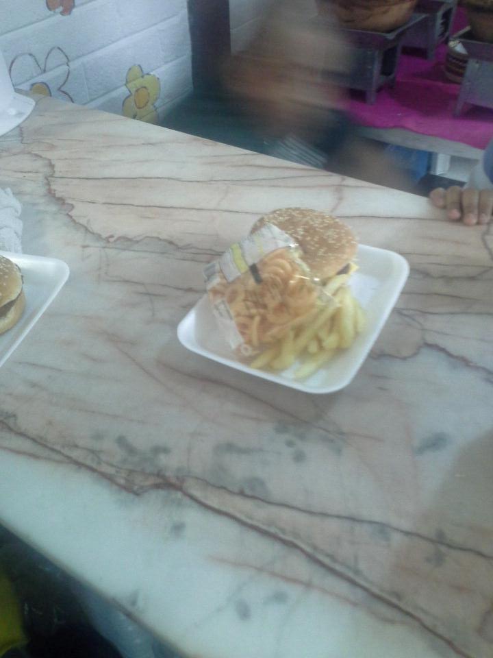 Coshang tweet picture