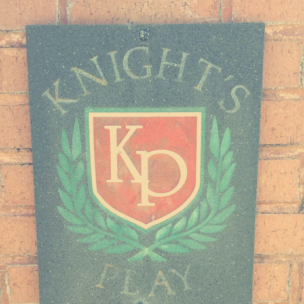 gabe_hackney's tweet photo. Easter session #KnightsPlayGolf @getStealz http://t.co/PfaUwobiu7