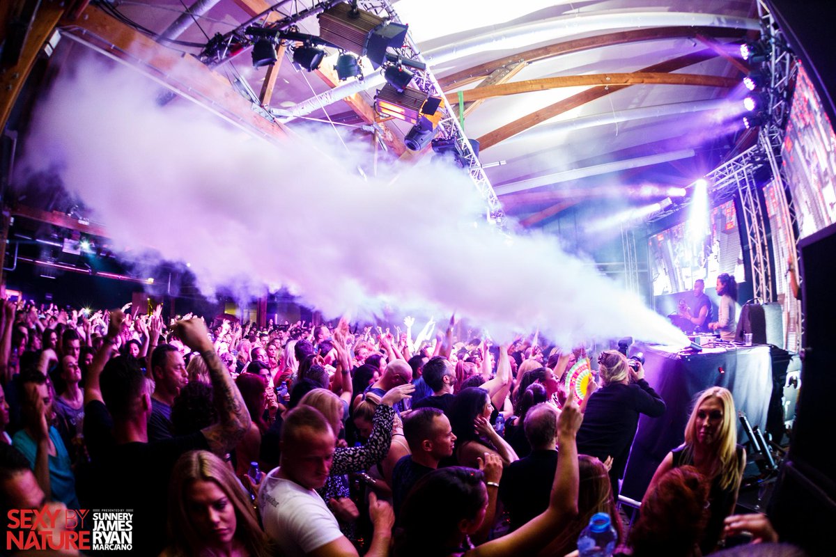 SBN_SJRM's tweet photo. One down, one to go. Thank you Undercurrent Amsterdam! Rotterdam, we'll see you tonight for round 2. #SBNnl http://t.co/JhZCLL9DjD